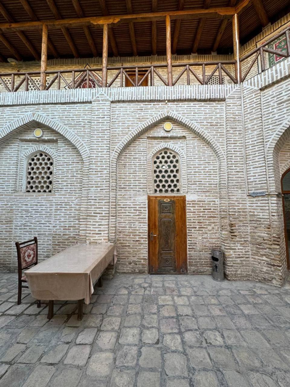 Ohun 18Th Century Caravansarai Бухара Екстериор снимка