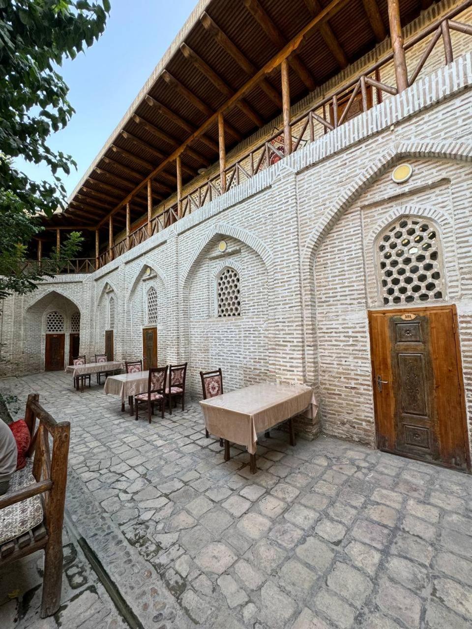 Ohun 18Th Century Caravansarai Бухара Екстериор снимка