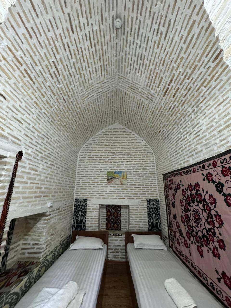 Ohun 18Th Century Caravansarai Бухара Екстериор снимка