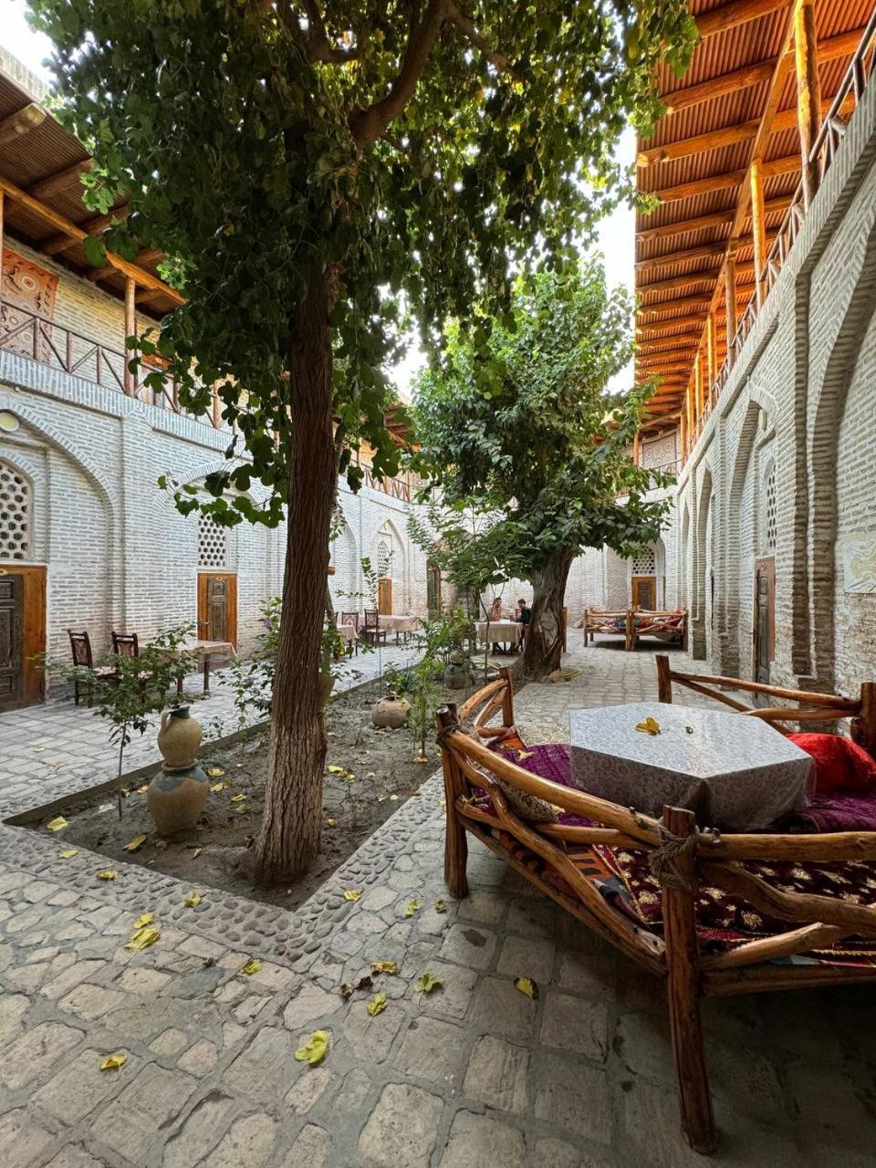 Ohun 18Th Century Caravansarai Бухара Екстериор снимка