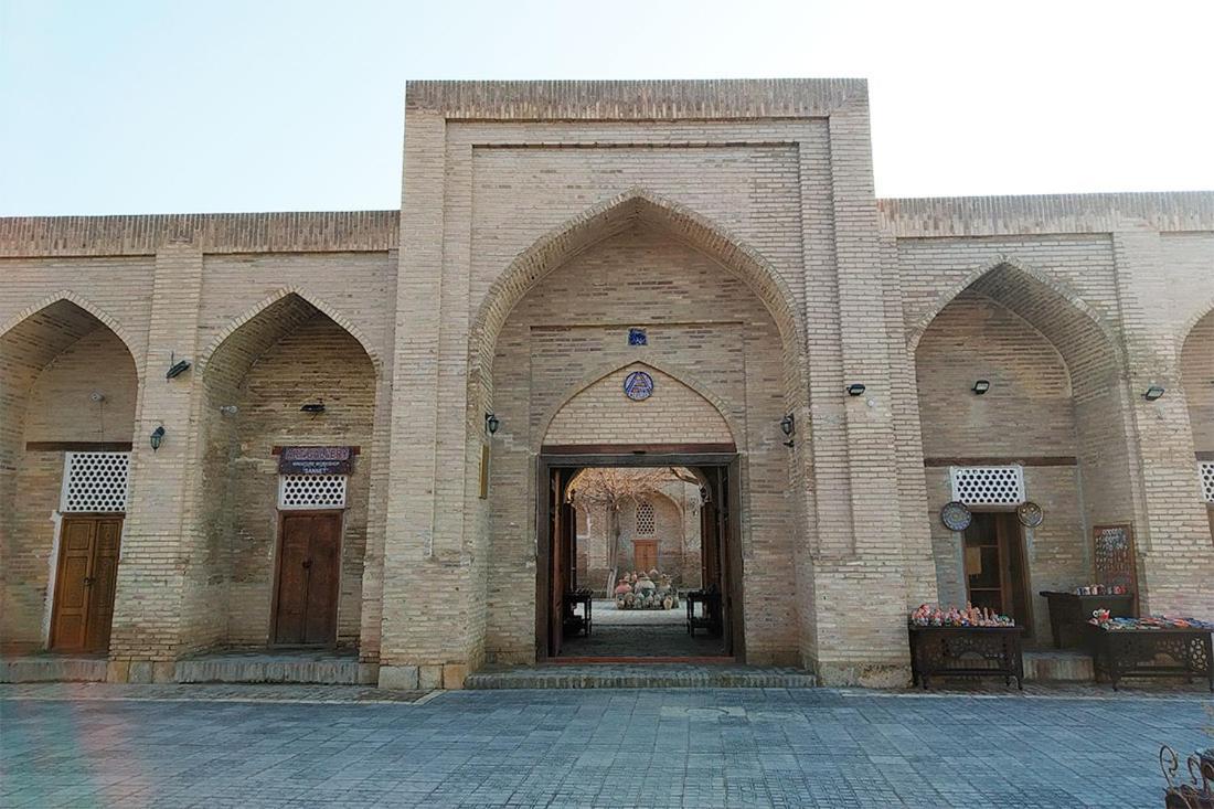 Ohun 18Th Century Caravansarai Бухара Екстериор снимка